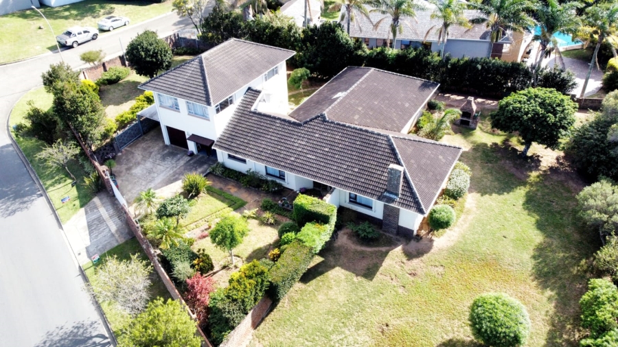 5 Bedroom Property for Sale in Vincent Heights Eastern Cape